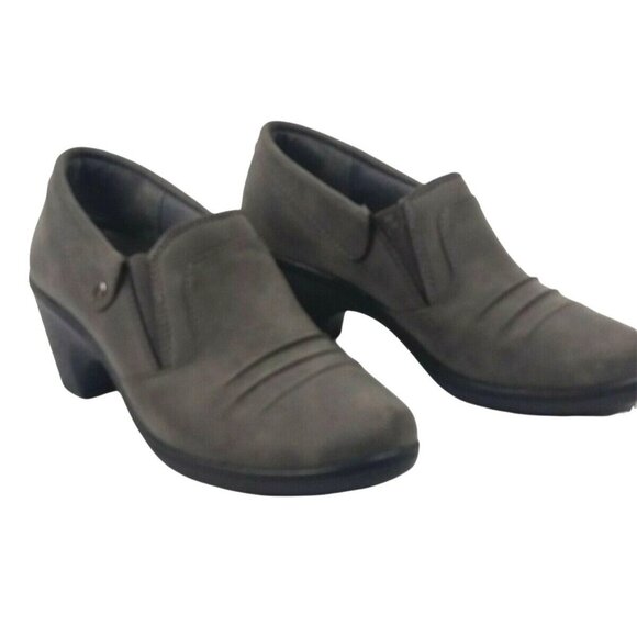 Fallcore Gray Faux Suede Ankle Booties Clog Shoe Size 6.5 Comfort Wave Sleek Mod - Picture 1 of 11